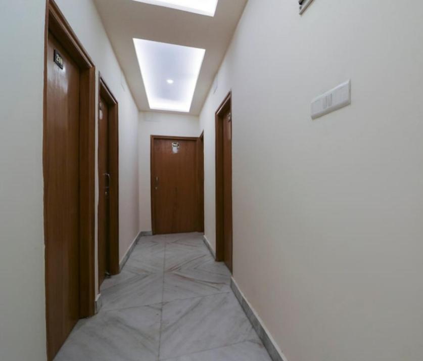 Hotel Kewal Palace Varanasi Exterior photo